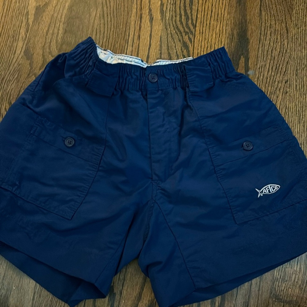 Boys aftco shorts size 28